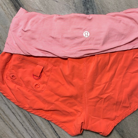 Lululemon Flip Out Boardshort Size 6 - Picture 5 of 8